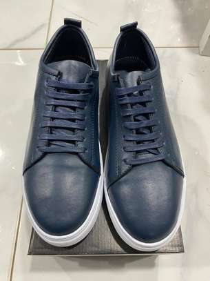 Chaussures grandes marques en promo image 3