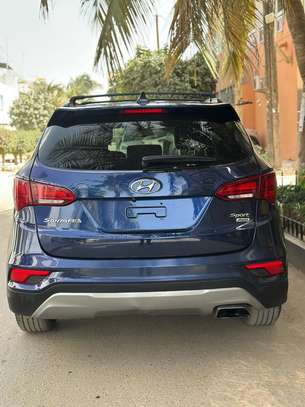 2017 Hyundai Santa Fe Sport image 13