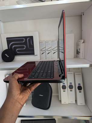 HP 15 NoteBook ) Intel Pentium ) 4g de ram ) 512 image 3