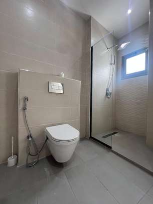 Appartement F4 Meublé Luxe Élégance Confort & Hygiène image 7
