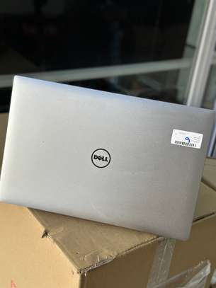 Dell xps 15 image 3