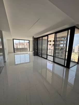très belle ,appartement f4 à louer almadie image 1