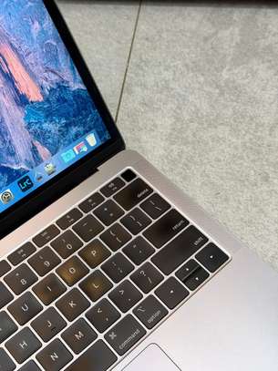 MacBook Air 2019 — 16Go RAM / 256Go SSD image 1