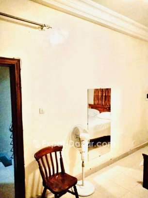 Chambre meublé à louer à Mermoz Sacré-Coeur image 4