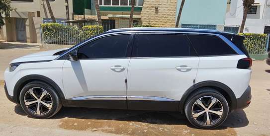 Peugeot 5008 image 13