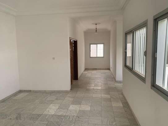 Villa 10P spacieuse à louer pour bureaux image 7