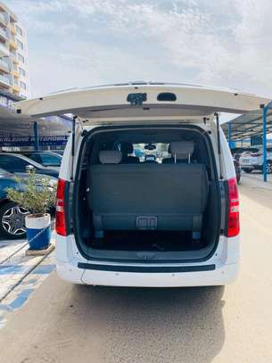 Hyundai starex 2019 12 place image 7