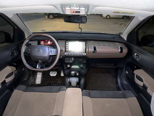 CITROËN C4 CACTUS 2017 image 4
