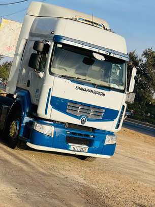 Camion Renault  2013 image 1