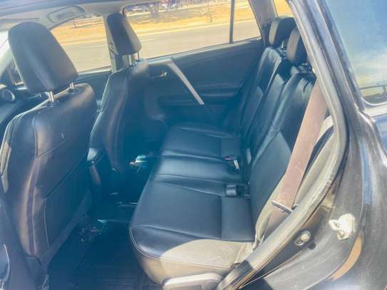 TOYOTA RAV4 2015 image 10