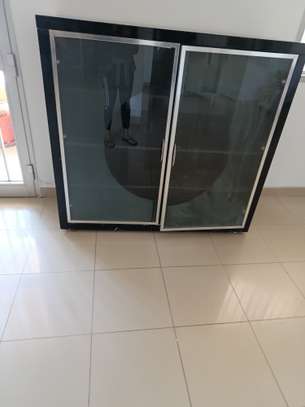 Buffet de rangement noir image 2