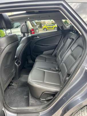 Hyundai Tucson image 11