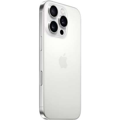 iPhone 16 pro 1tera blanc scellé image 1