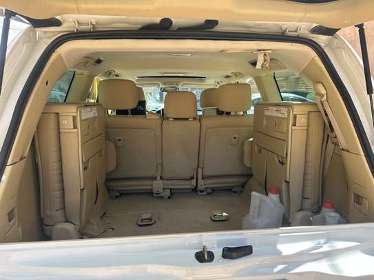Toyota Land Cruiser 2017 image 10