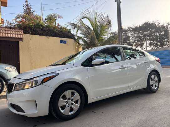Kia forté image 4