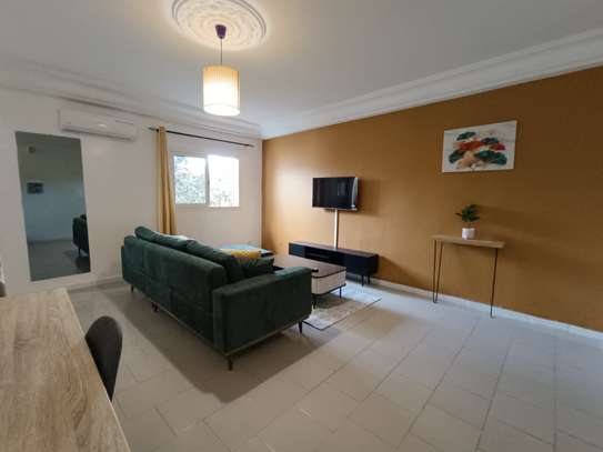 Superbe T2 Meublé - Les Almadies image 2