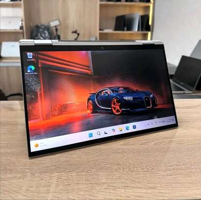 Hp elitebook  1030 G2 x360 core i7 image 3