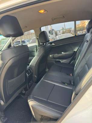 kia sportage 2017 image 2
