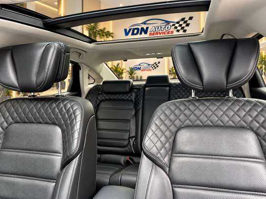 Renault SM6 essence full options image 3