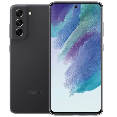 Samsung Galaxy S21 FE 5G 128 Go – Ram 6 Go – 6.4″ – 12 MPx image 2