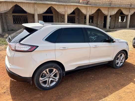 Ford Edge Titanium image 6