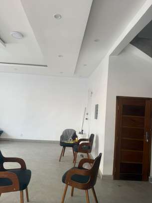 LOCATION DUPLEX COMMERCIAL EN VILLE image 4