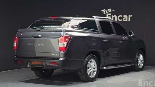 SsangYong Rexton Sports Khan 2.2 image 4