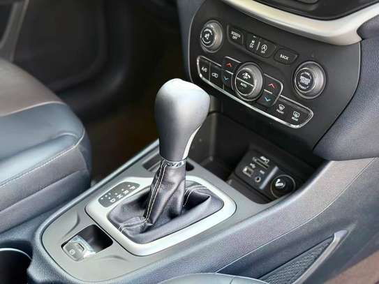 JEEP CHEROKEE 2016 image 8