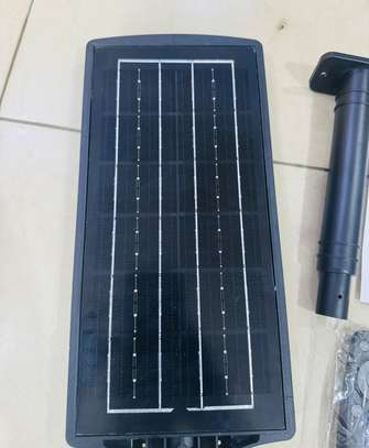 UKC - Le lampadaire solaire haut de gamme LG-300W image 2