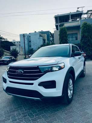 ford explorer 2021 image 3