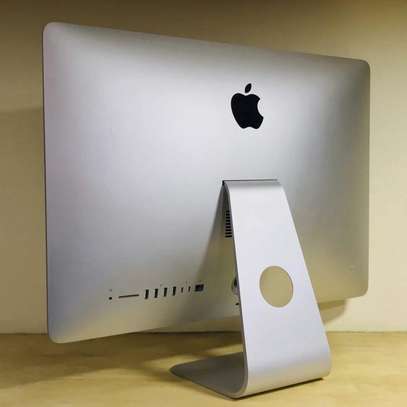 Apple iMac tout-en-un Argent Écran Large Design image 3