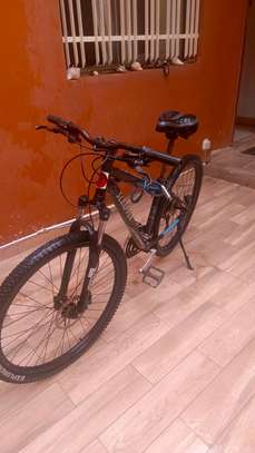Vélo VTT taille 26 image 3
