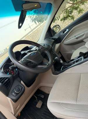 Ford escape image 7
