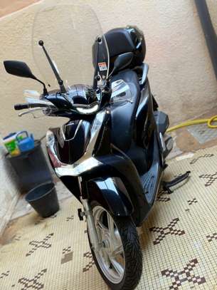 Honda SH 125 image 3