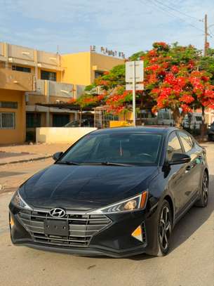 HYUNDAI ELANTRA 2019 image 2