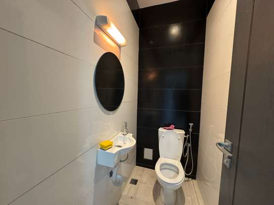 APPARTEMENT F5 - POINT E image 4