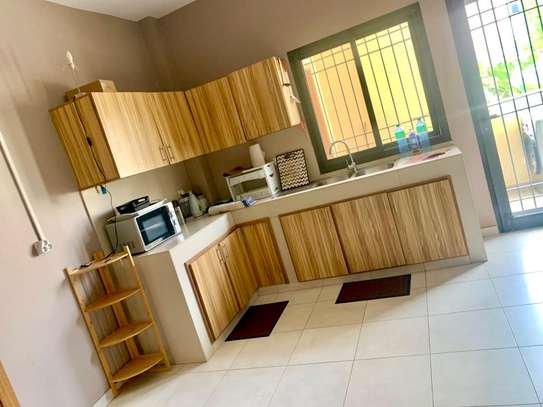 Appartement meublé F4 situé a ngor almadies image 12