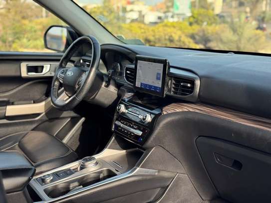 FORD EXPLORER LIMITED ANNÉE 2021 4C 2.3L image 13
