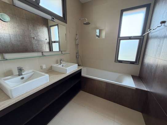 Bel appartement vue mer à fann résidence image 5