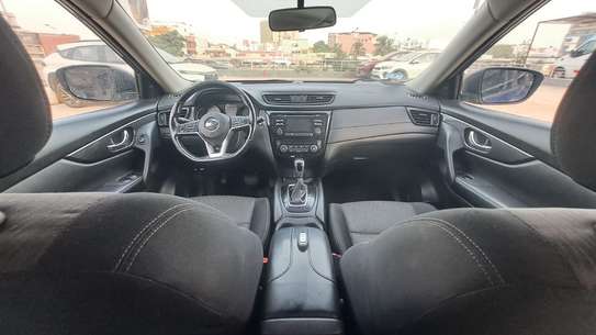 Nissan rogue 2017 image 10