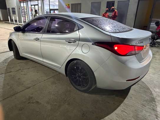 Hyundai Elantra Diesel automatique 2017 image 4