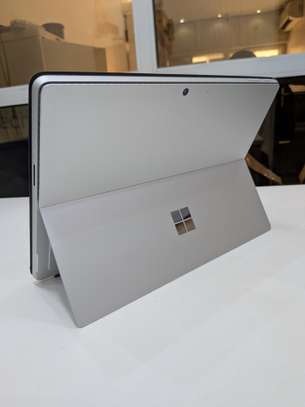Surface Pro 11 Snapdragon (R) x 12 32g de ram 1 Tera image 2