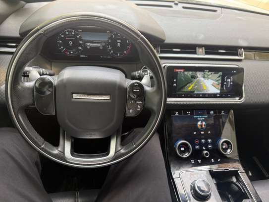 Range Rover Velar 2018 image 6