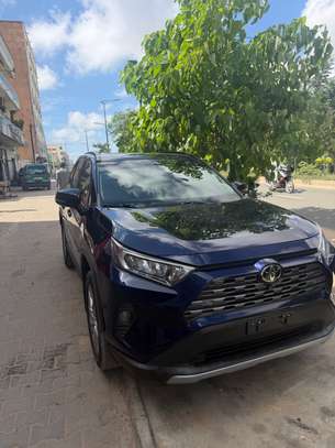Toyota Rav 4 2019 image 10