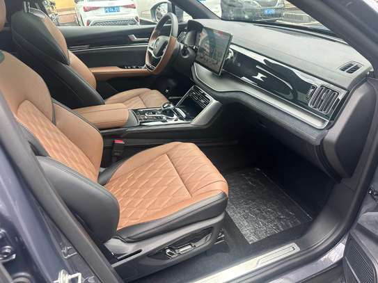 BYD Tang Hybrid  2022 image 6