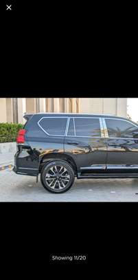 Toyota prado vxr 2020 image 6