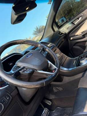 Ford edge image 10