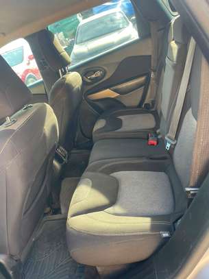 JEEP LATITUDE 2018 image 10