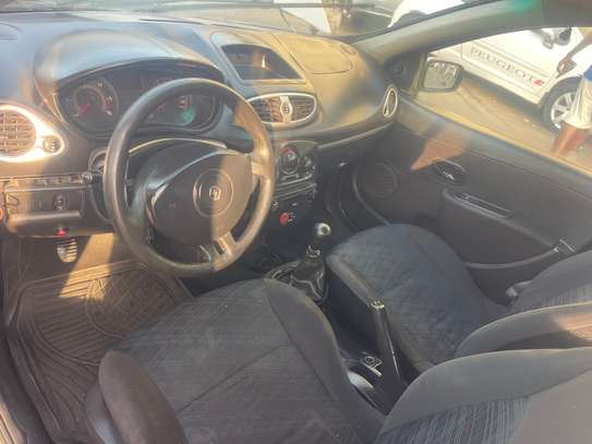 Renault Clio 2012 image 8