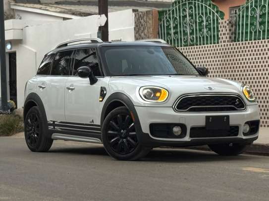 Mini Cooper Countrymane S 2018 image 3